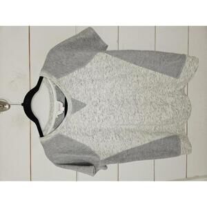 Two by Vince Camuto Large Heathered Grey short sleeve mixed media sweatshirt